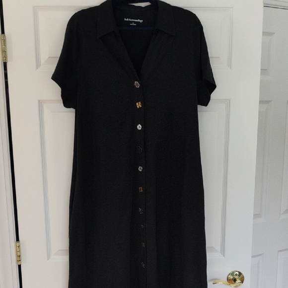 Soft Surroundings Dresses & Skirts - Soft Surroundings Black Short-Sleeve Button-Front Dress - Excellent Condition
